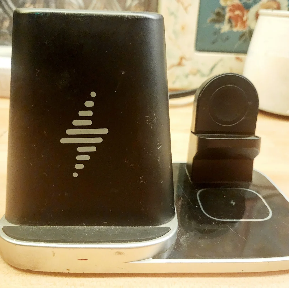 Samsung Black Smartwatch with Sleek Design